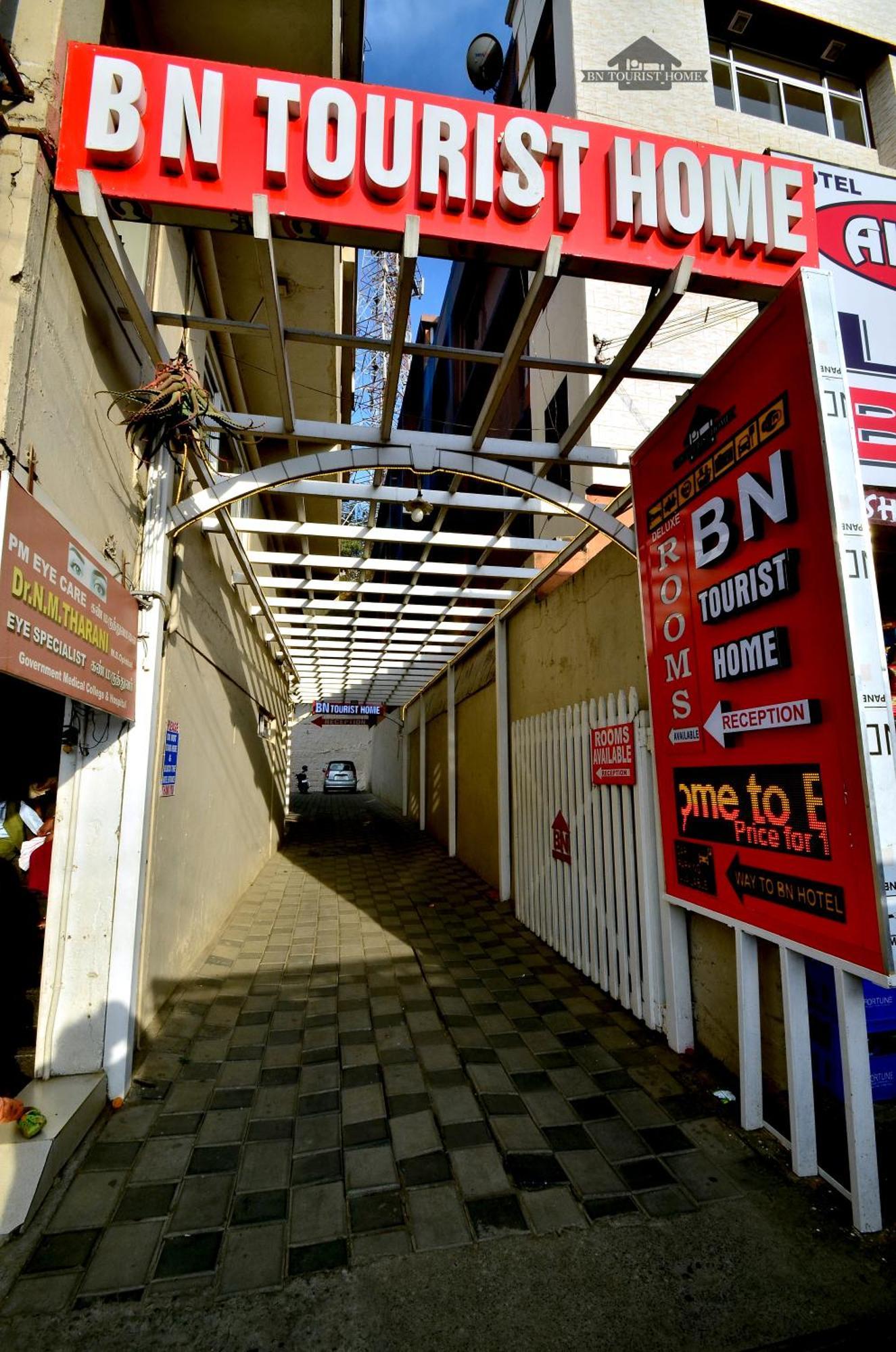 Bn Tourist Home Ooty Exterior foto